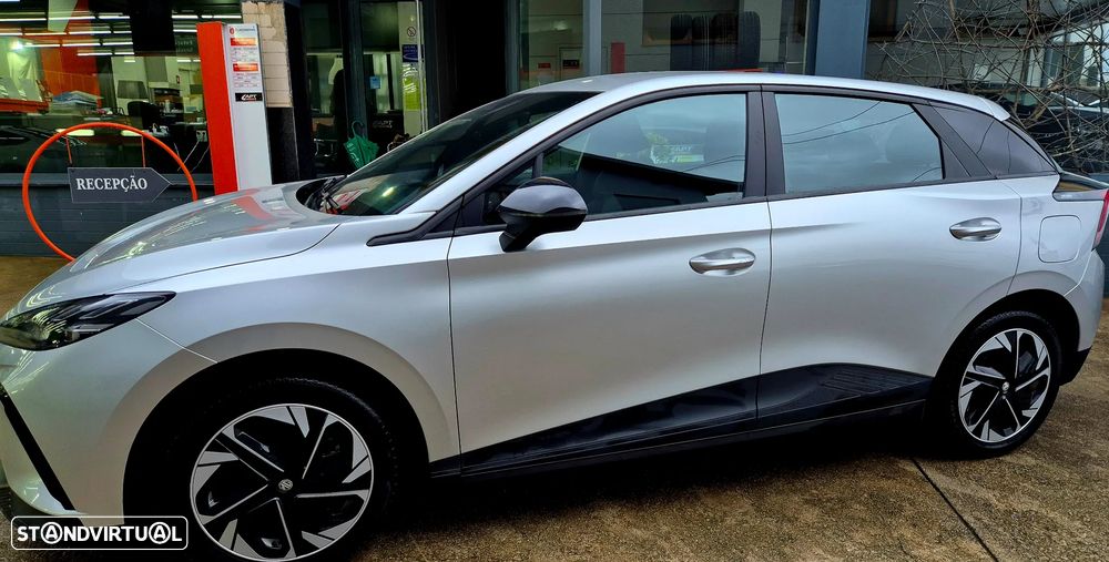 MG MG4 51 kWh Standard - 3