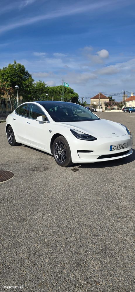 Tesla Model 3 Standard Range Plus RWD - 1