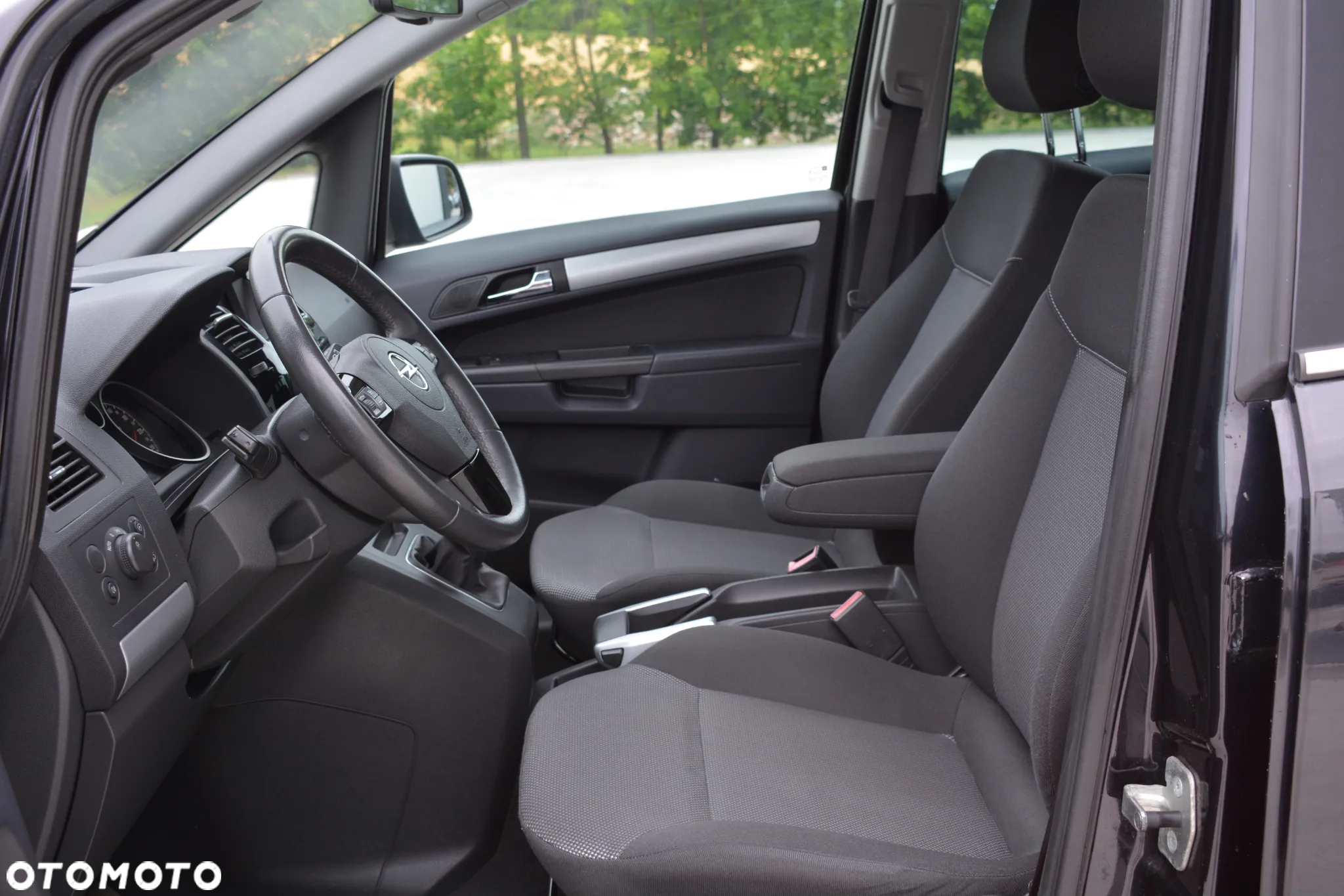Opel Zafira 1.6 ECOFLEX Family - 17