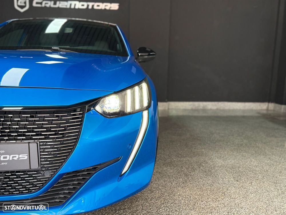 Peugeot 208 1.2 PureTech GT EAT8 - 4