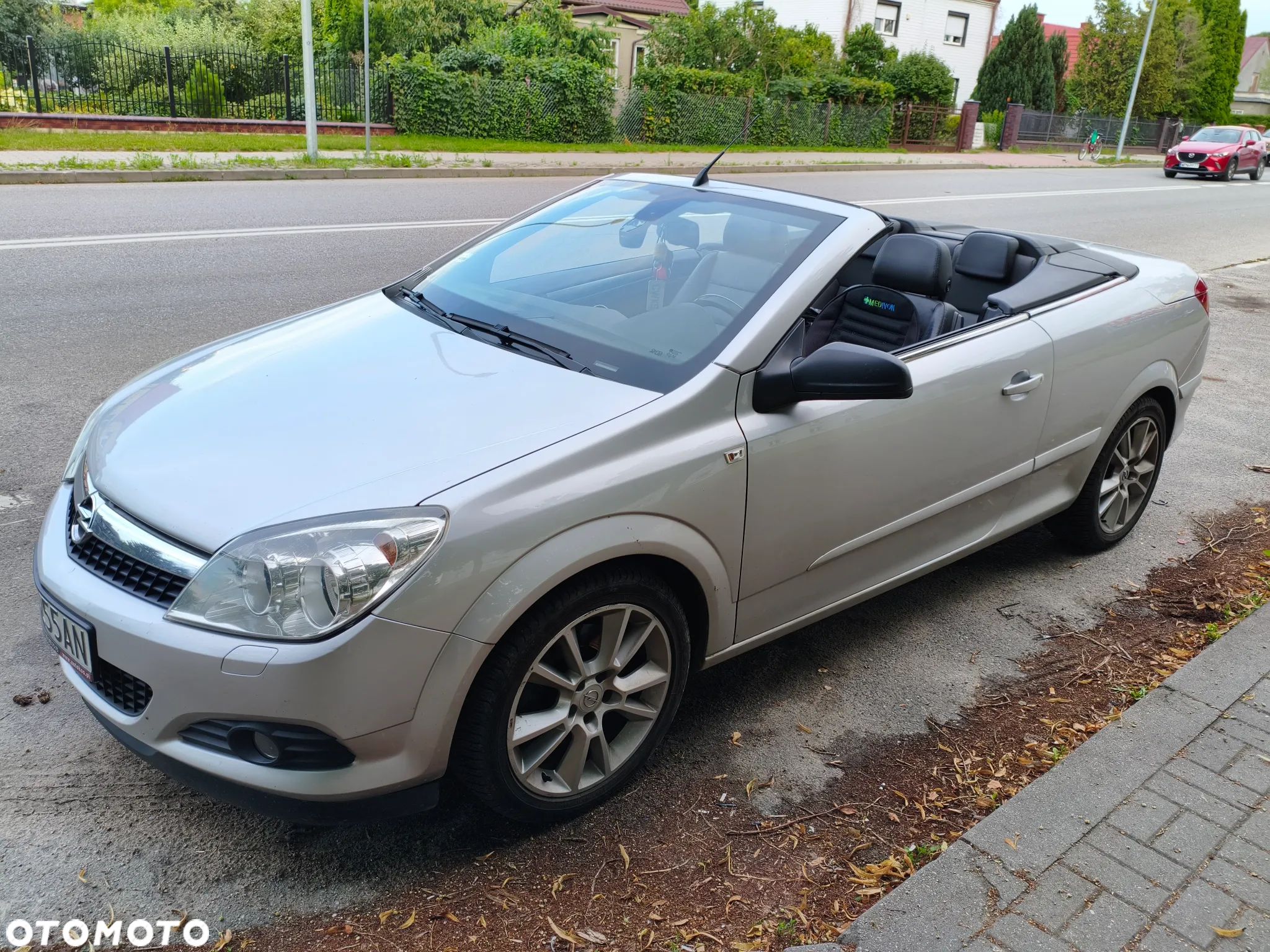 Opel Astra III GTC 1.6 T Sport - 1
