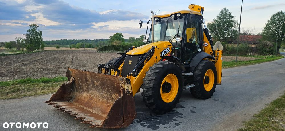 JCB 4CX - 5
