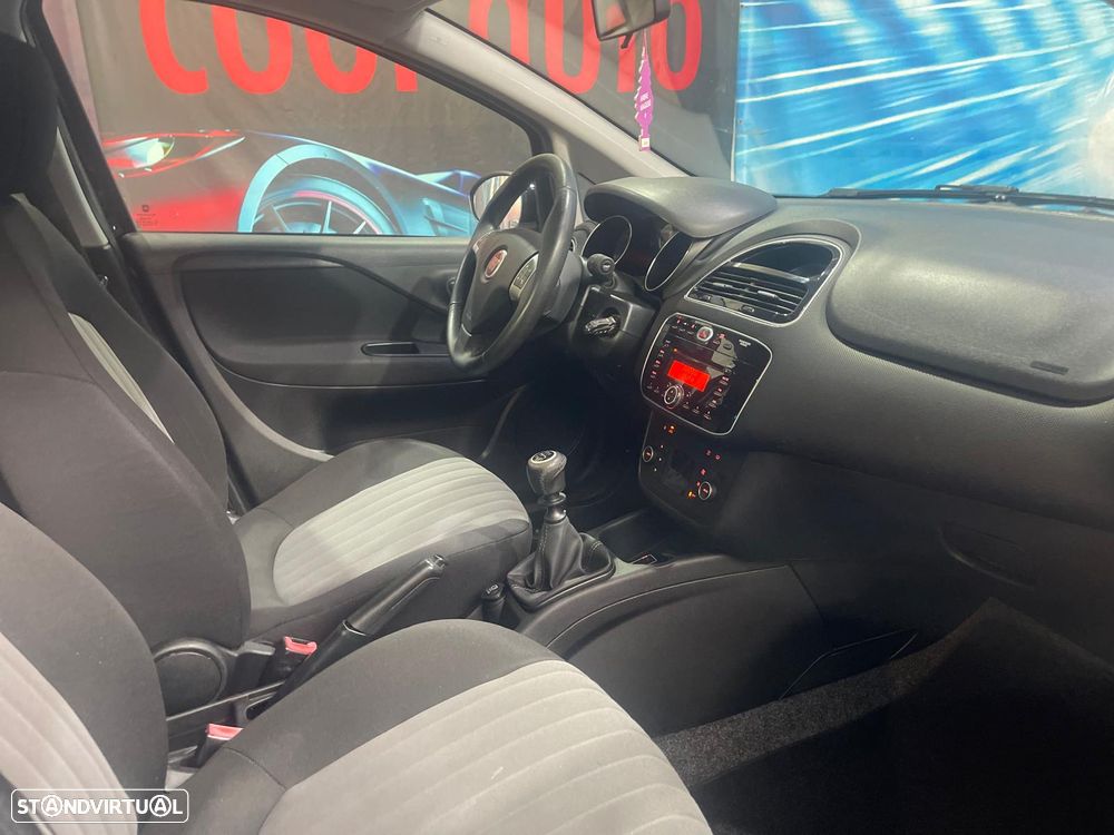 Fiat Grande Punto - 28