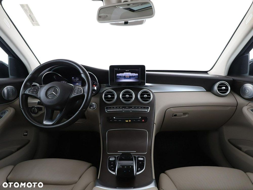 Mercedes-Benz GLC 220 d 4Matic 9G-TRONIC Exclusive - 16