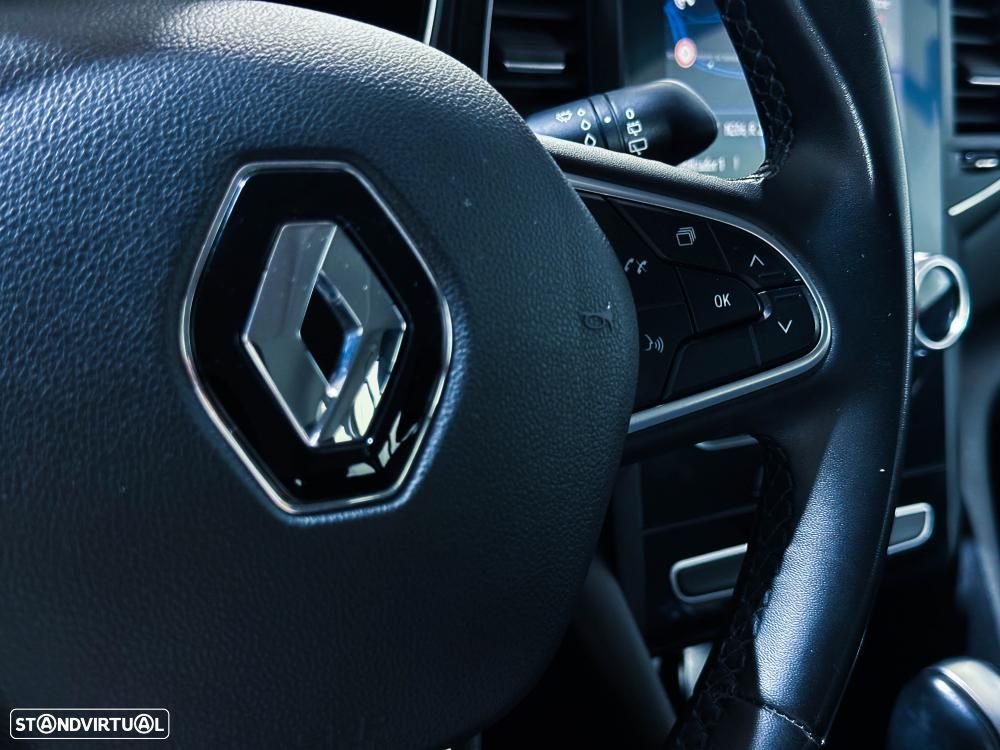 Renault Mégane 1.6 Plug-In Limited - 44