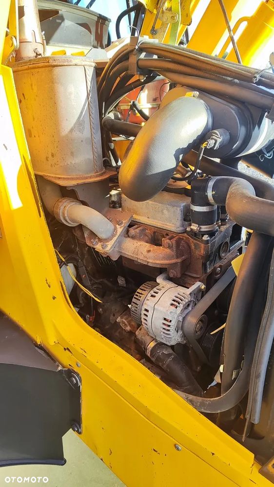 JCB 3CX - 9