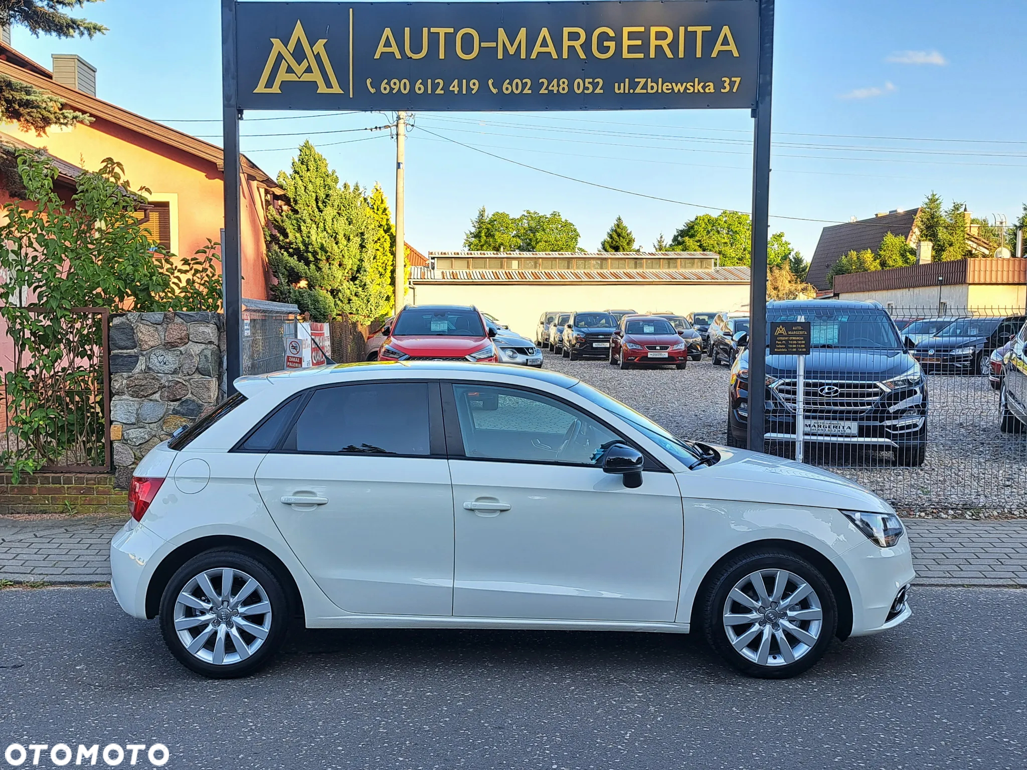 Audi A1 1.2 TFSI Sportback Attraction - 8