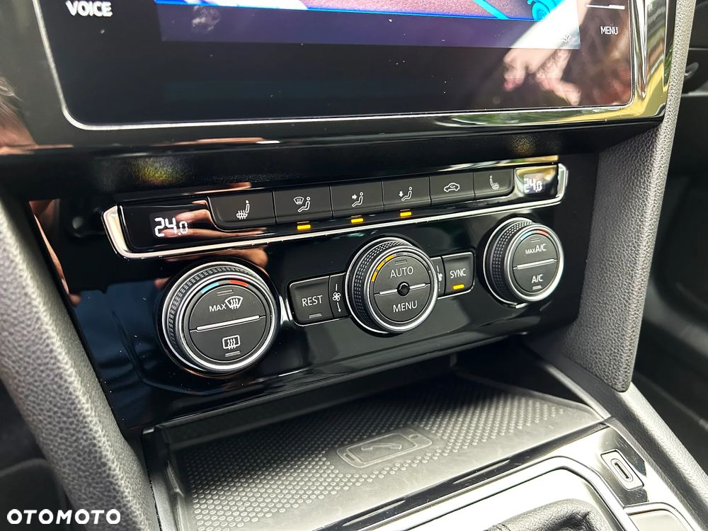 Volkswagen Passat 1.5 TSI EVO Business DSG - 15
