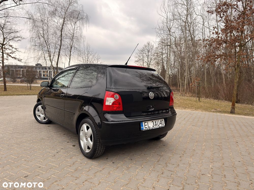 Volkswagen Polo 1.4 FSI - 10