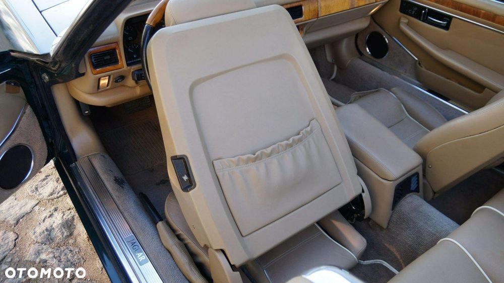 Jaguar XJS - 26