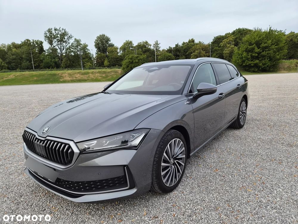 Skoda Superb 2.0 TDI SCR 4x4 L&K DSG - 1