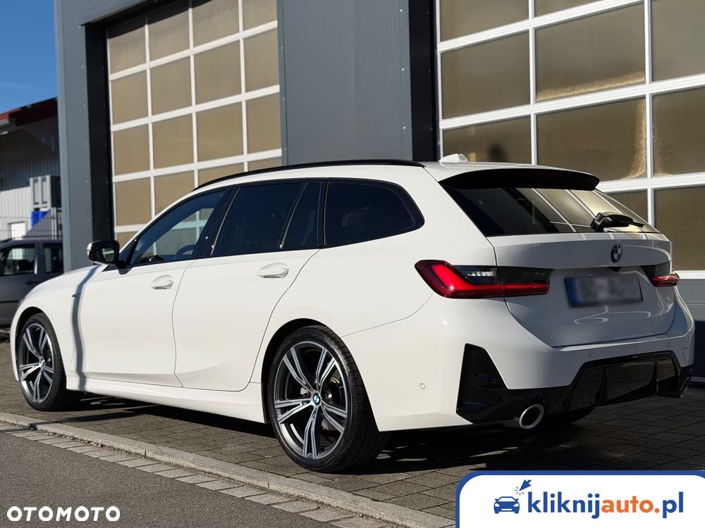 BMW Seria 3 330d xDrive mHEV sport - 3