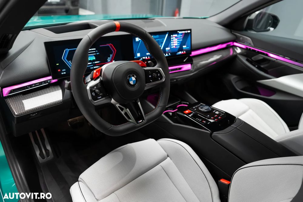 BMW M5 xDrive - 16