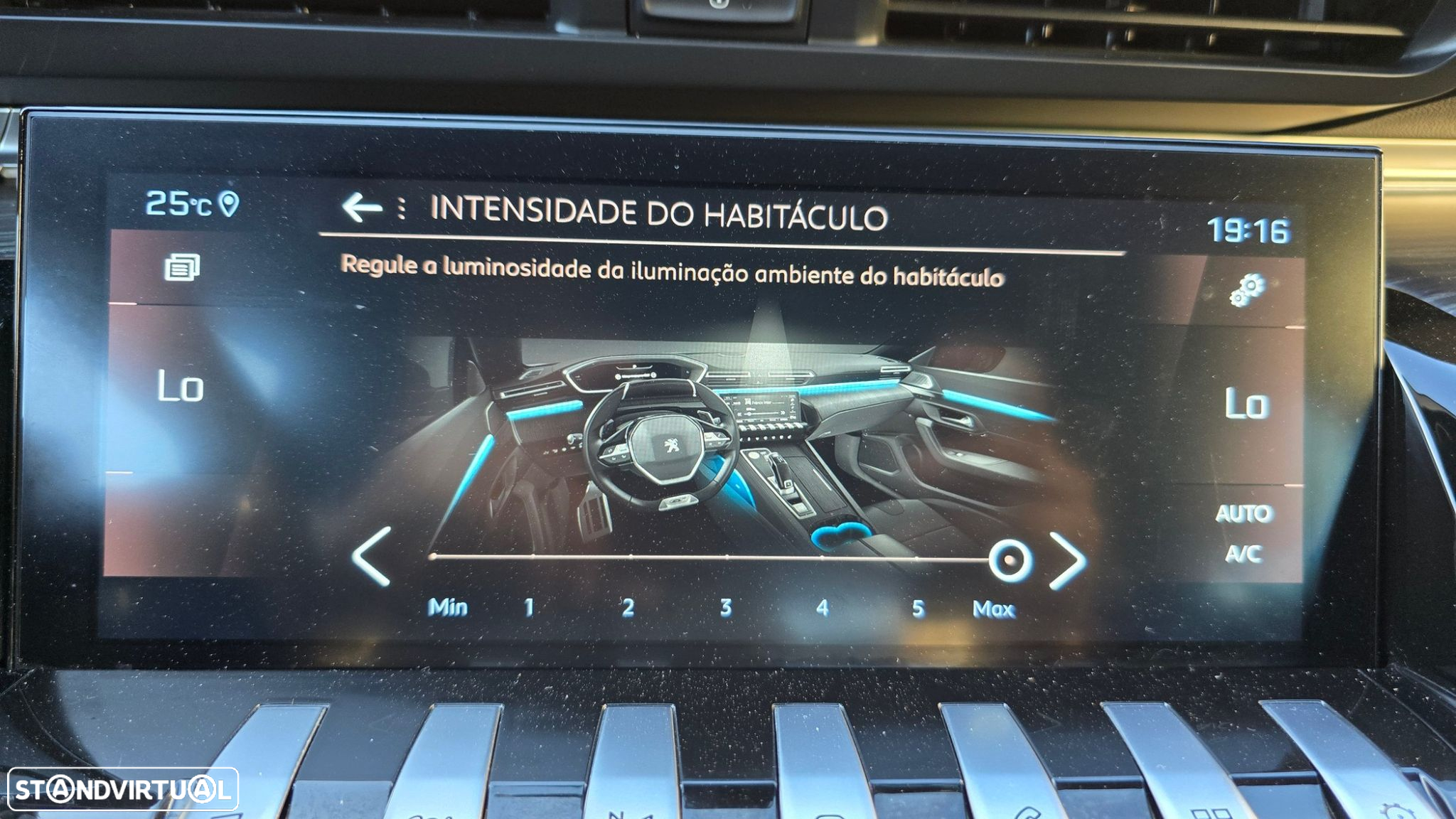 Peugeot 508 1.5 BlueHDi GT EAT8 - 27