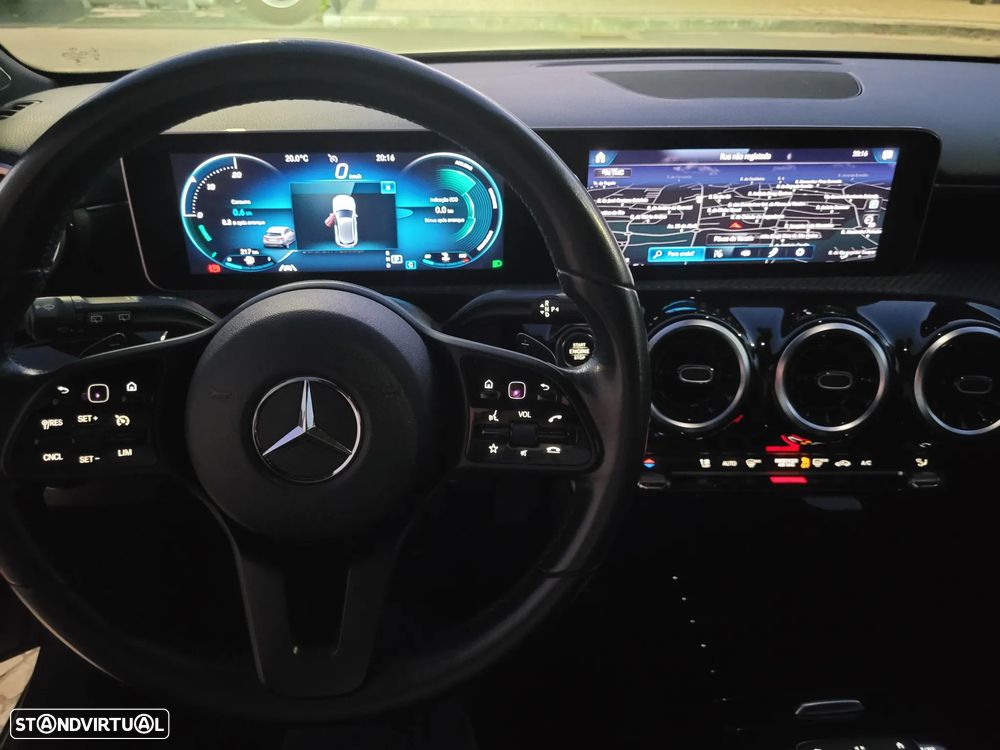 Mercedes-Benz A 180 d 7G-DCT Progressive - 46
