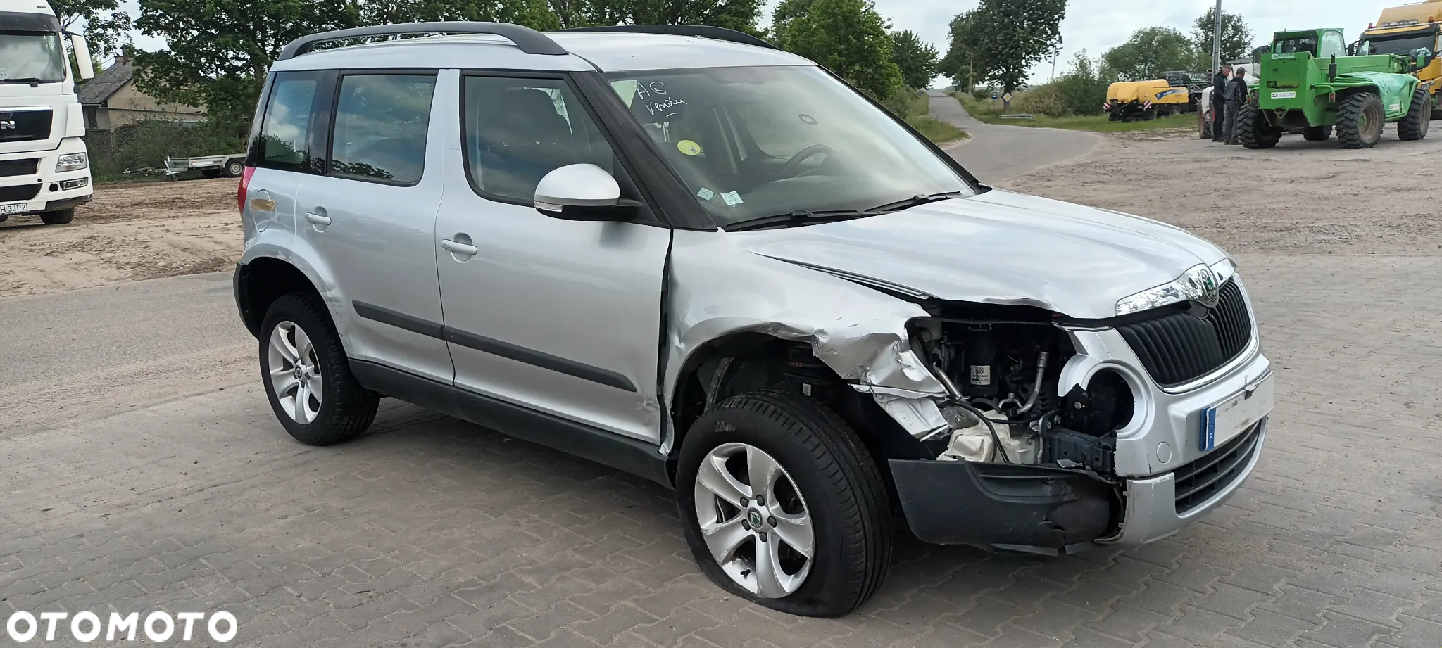 Skoda Yeti 2.0 TDI DPF 4x4 Adventure - 3