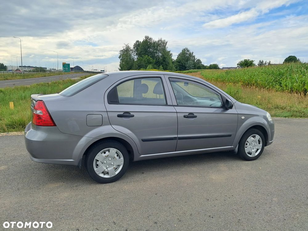 Chevrolet Aveo 1.2 16V Base+ / Classic+ - 7