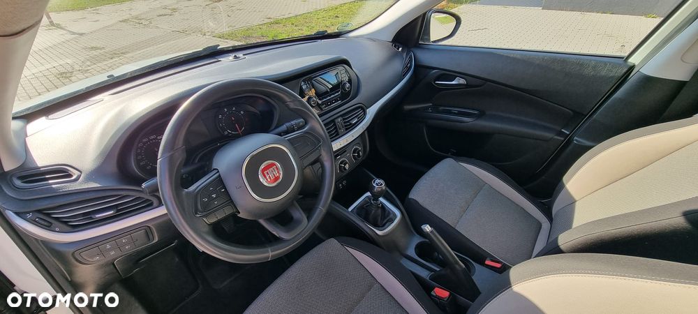 Fiat Tipo 1.4 16V Street - 11