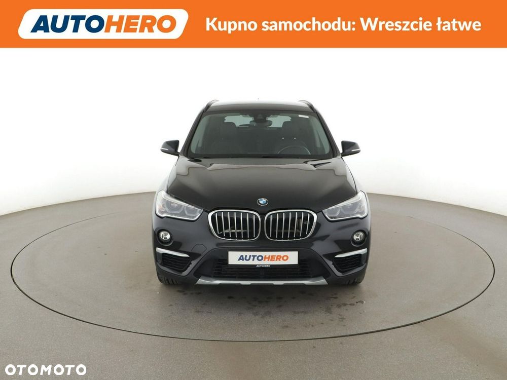 BMW X1 sDrive20i xLine - 12