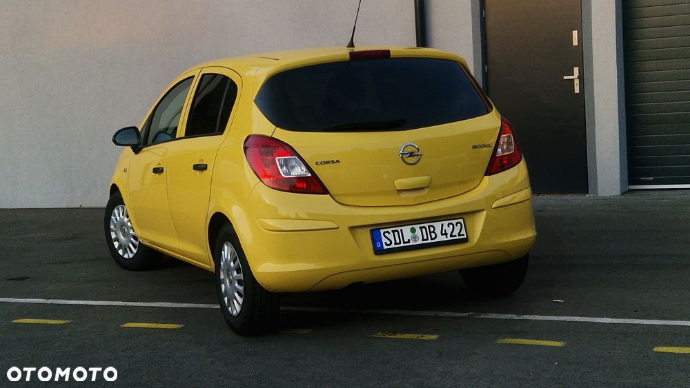 Opel Corsa 1.2 16V Color Edition - 11
