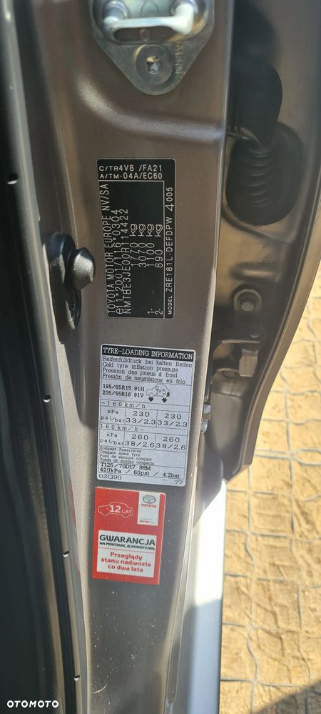 Toyota Corolla 1.6 Active - 12