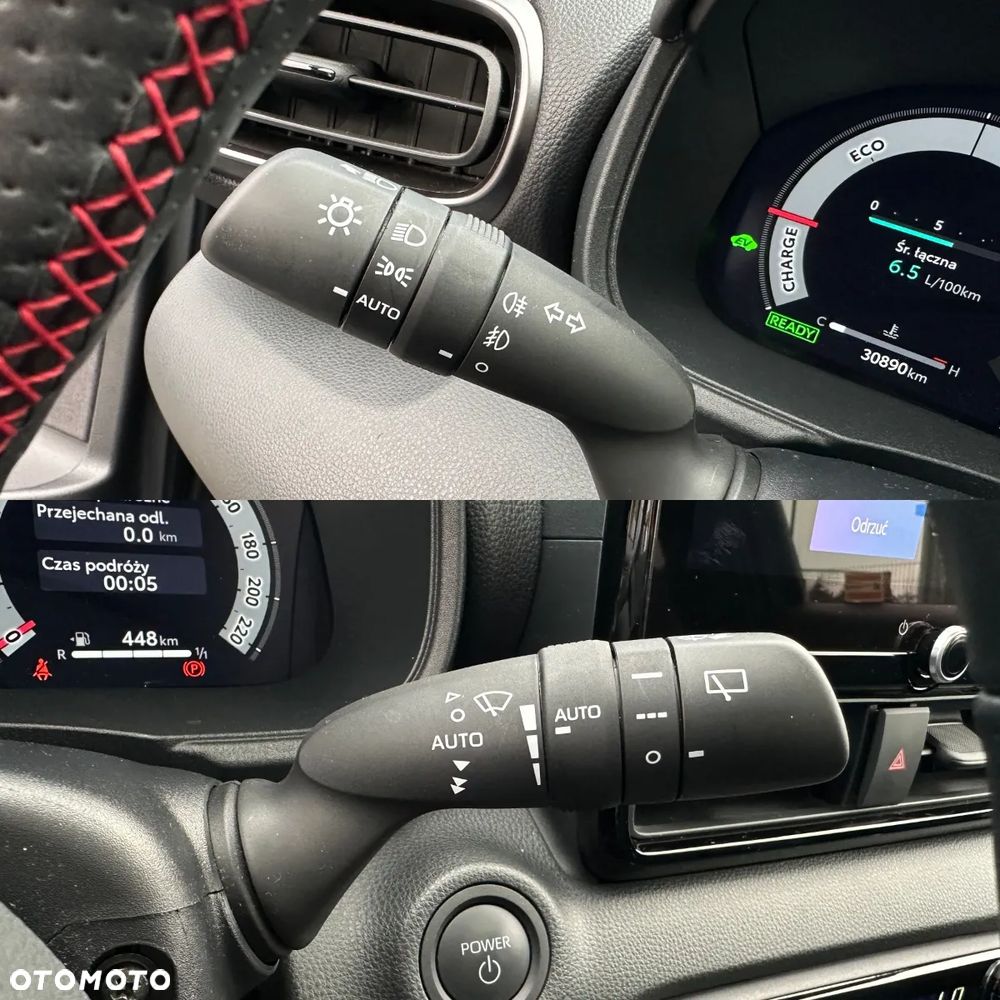 Toyota Yaris Hybrid 1.5 GR Sport - 32