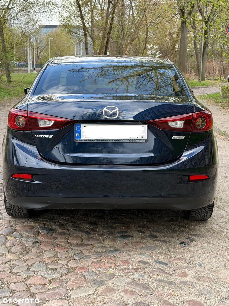 Mazda 3 - 4