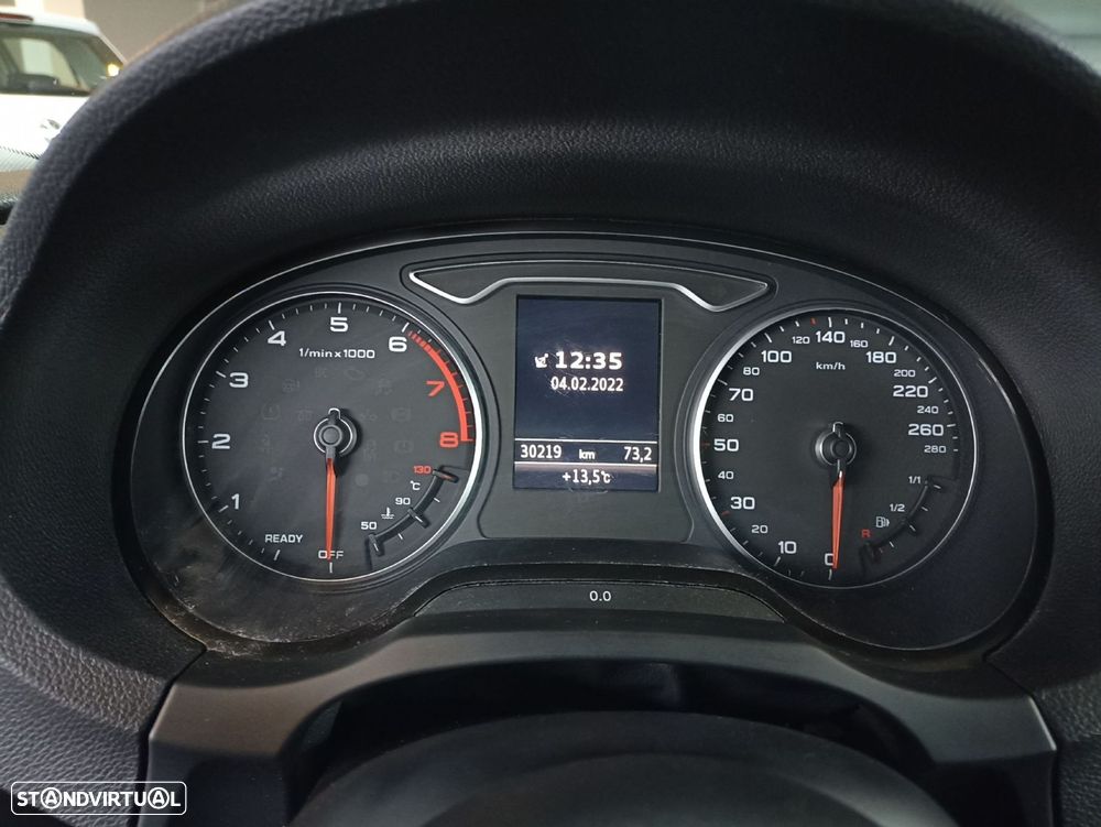 Audi A3 Limousine 30 TFSI Design S tronic - 17