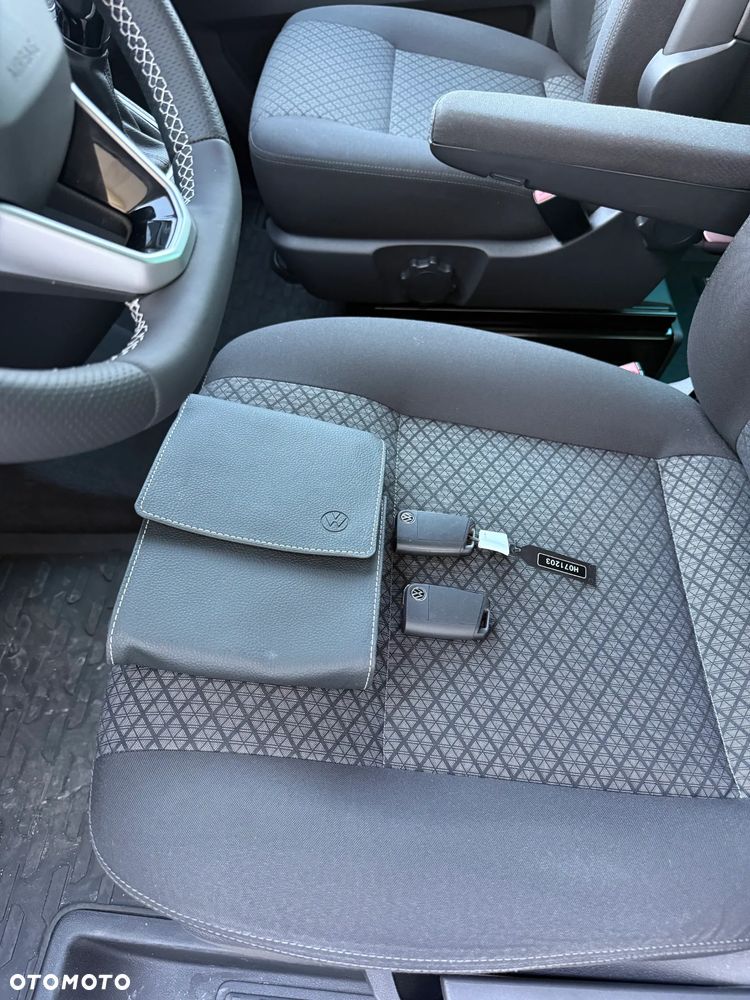 Volkswagen Multivan 2.0 TDI L1 Trendline DSG - 13