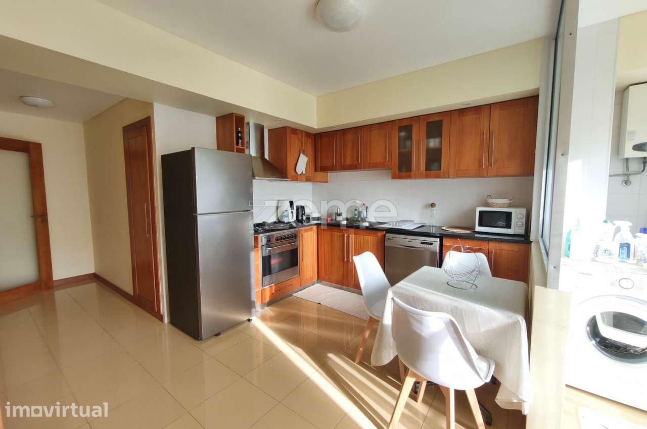 Apartamento T2 para Arrendamento em Ponta Delgada - Grande imagem: 3/16