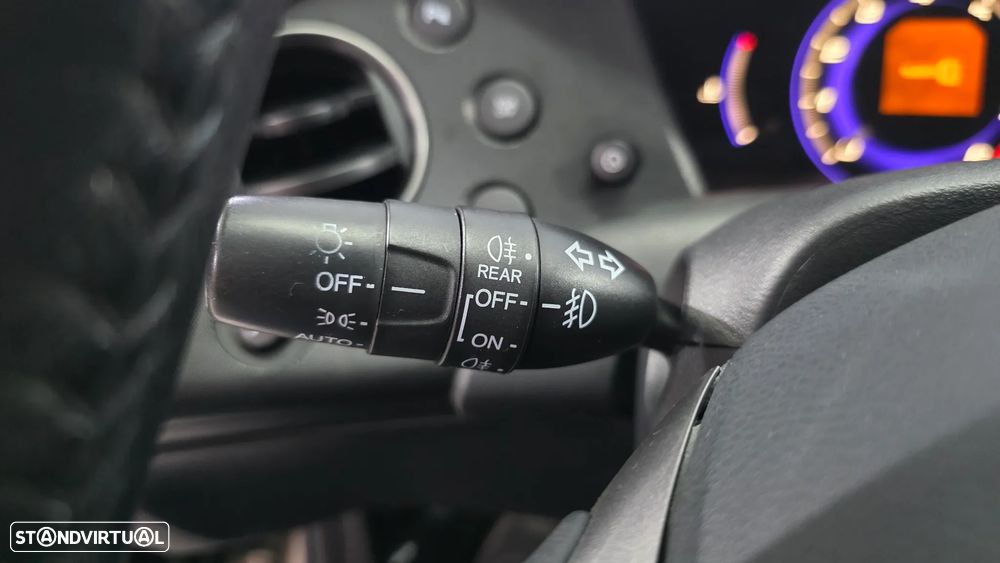 Honda Civic 1.4 i-VTEC Sport Edition - 23