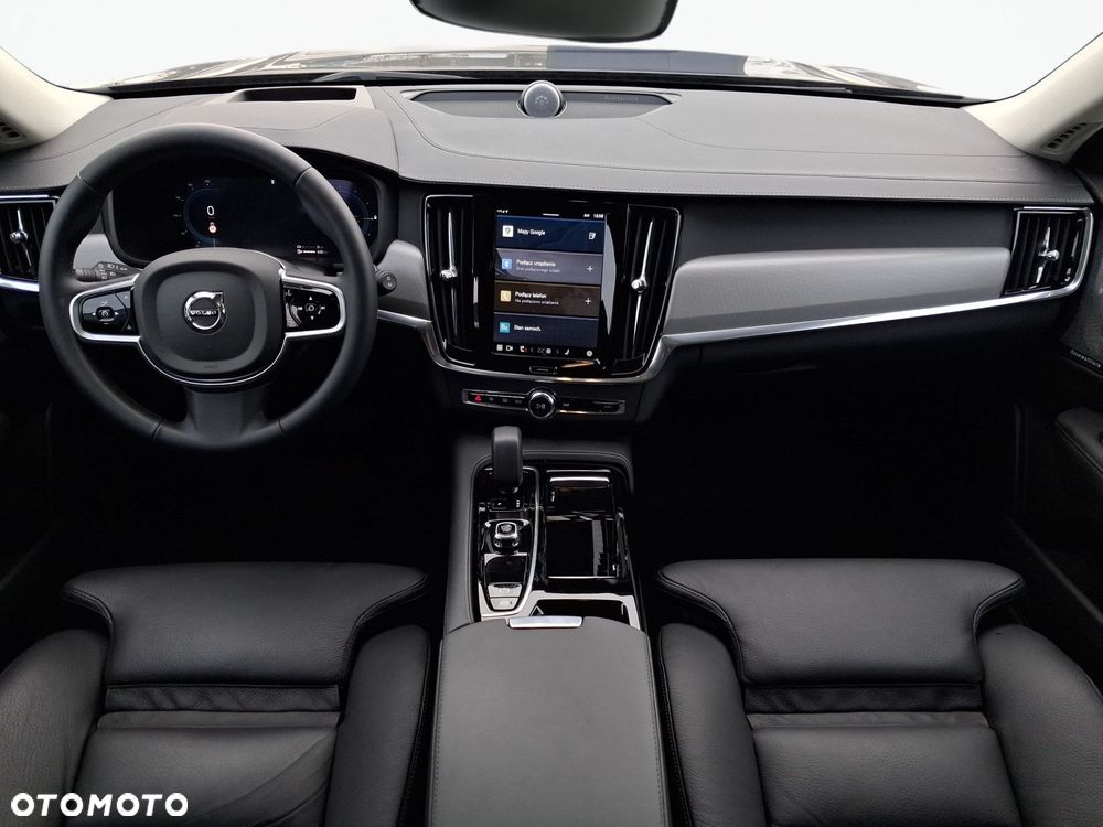Volvo V90 - 25