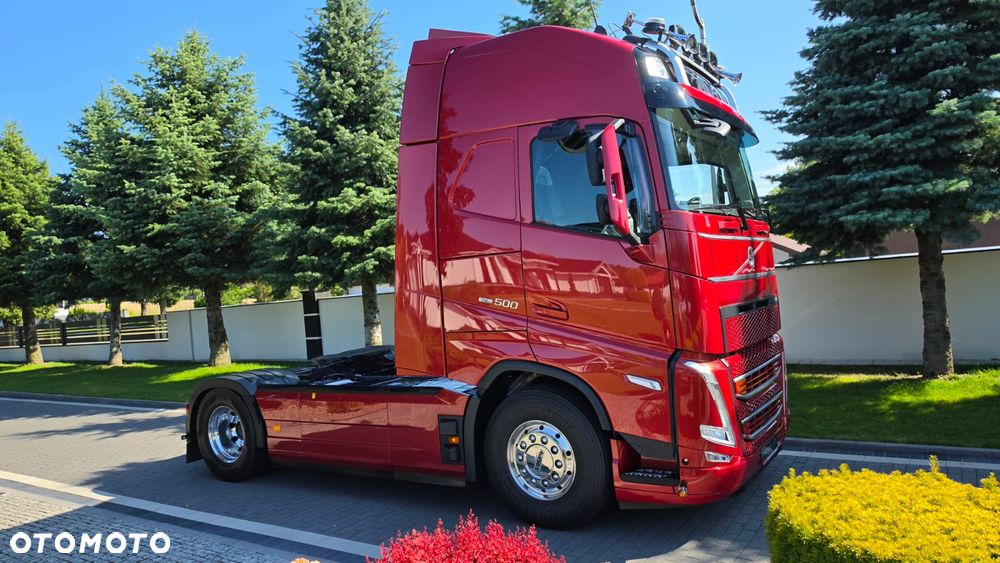 Volvo ///FH///500///2023/// GLOBETROTTER///XXL///HYDRAULIKA/// KLIMATYZACJA POSTOJOWA///ALUMINIOWE FELGI///ZABUDOWY MIĘDZYOSIOWE///FULL LED///VIRTUAL COCPIT///TV///WAGA/// STAN BARDZO DOBRY - 4