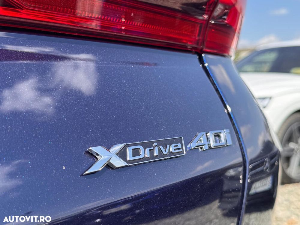 BMW X6 xDrive40i AT MHEV - 12