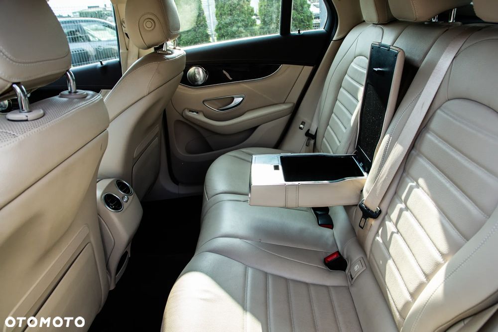 Mercedes-Benz GLC 220 d 4-Matic - 16