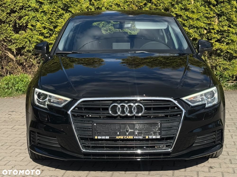 Audi A3 Sportback 30 TFSI S tronic design - 6