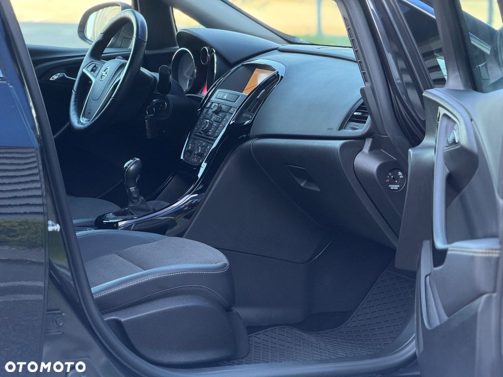 Opel Astra 1.6 CDTI Cosmo - 22