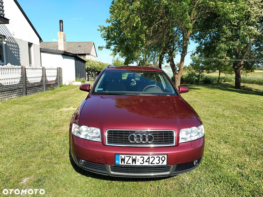 Audi A4 Avant - 1