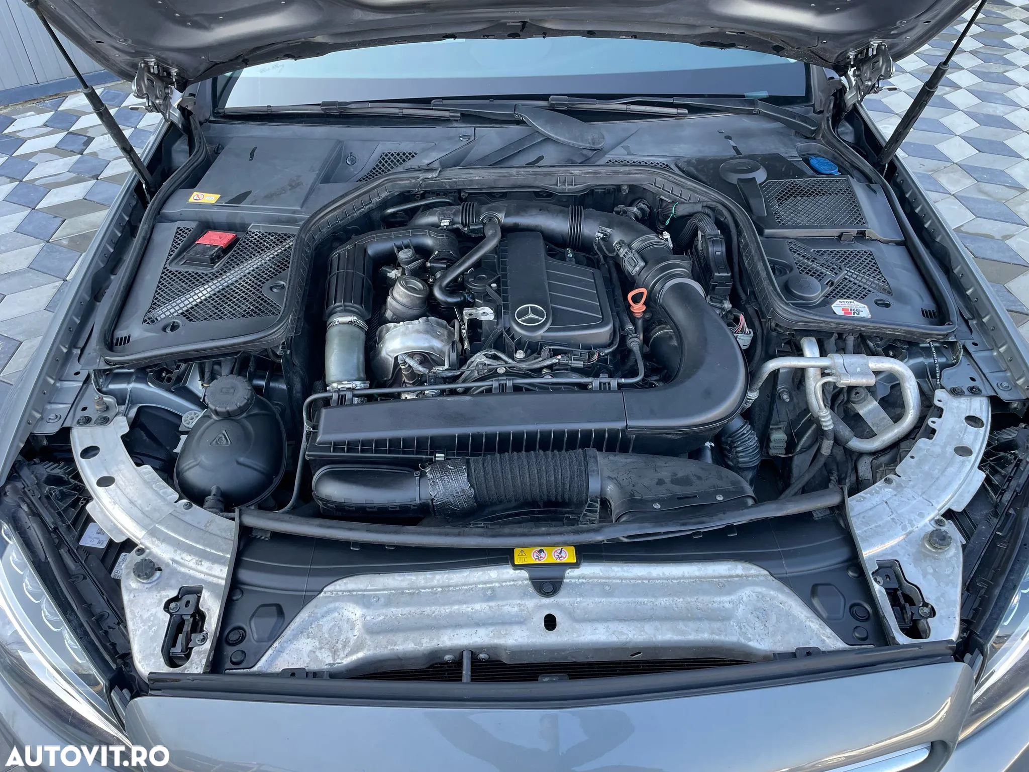 Mercedes-Benz C - 22