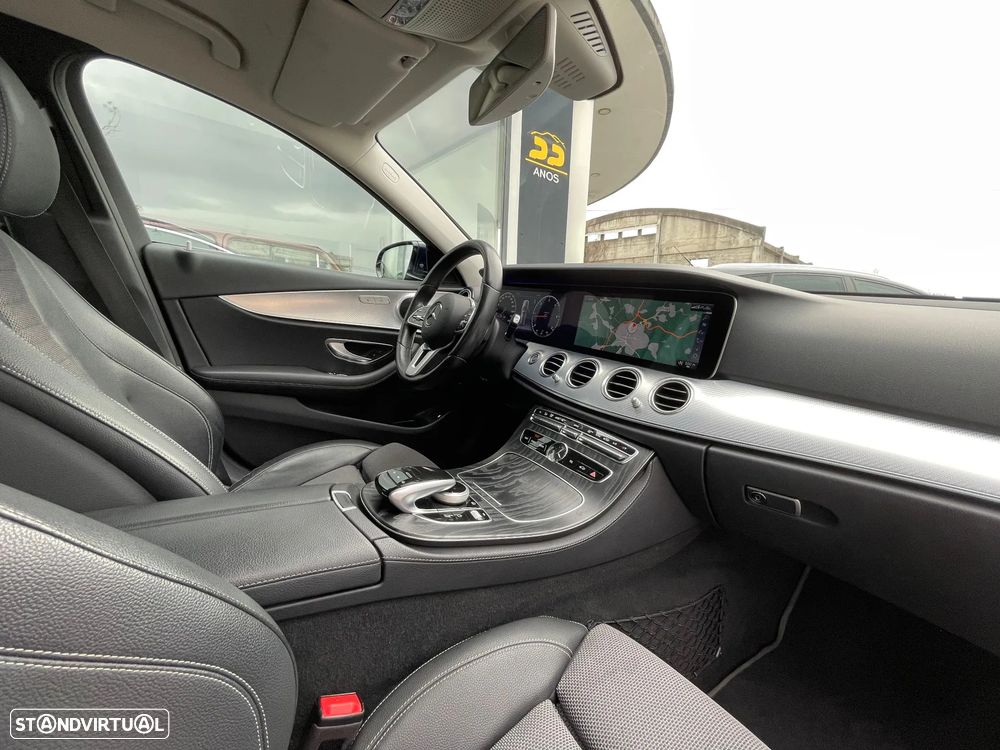Mercedes-Benz E 220 - 18
