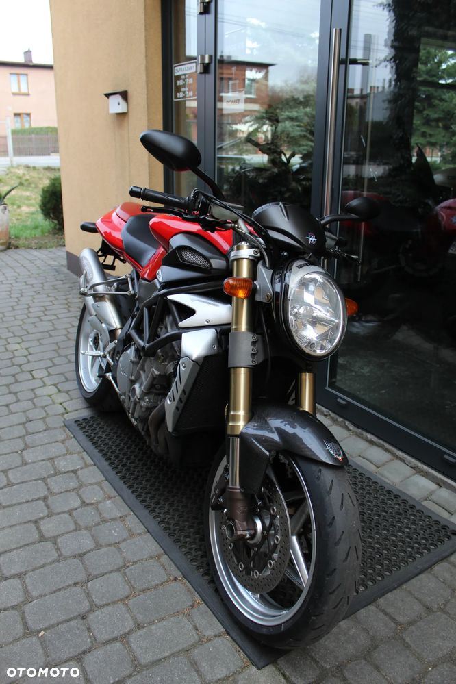 MV AGUSTA Brutale - 6