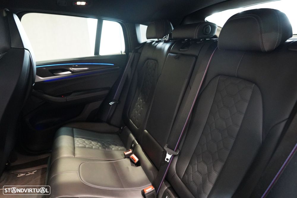 BMW X4 M Competition - 28