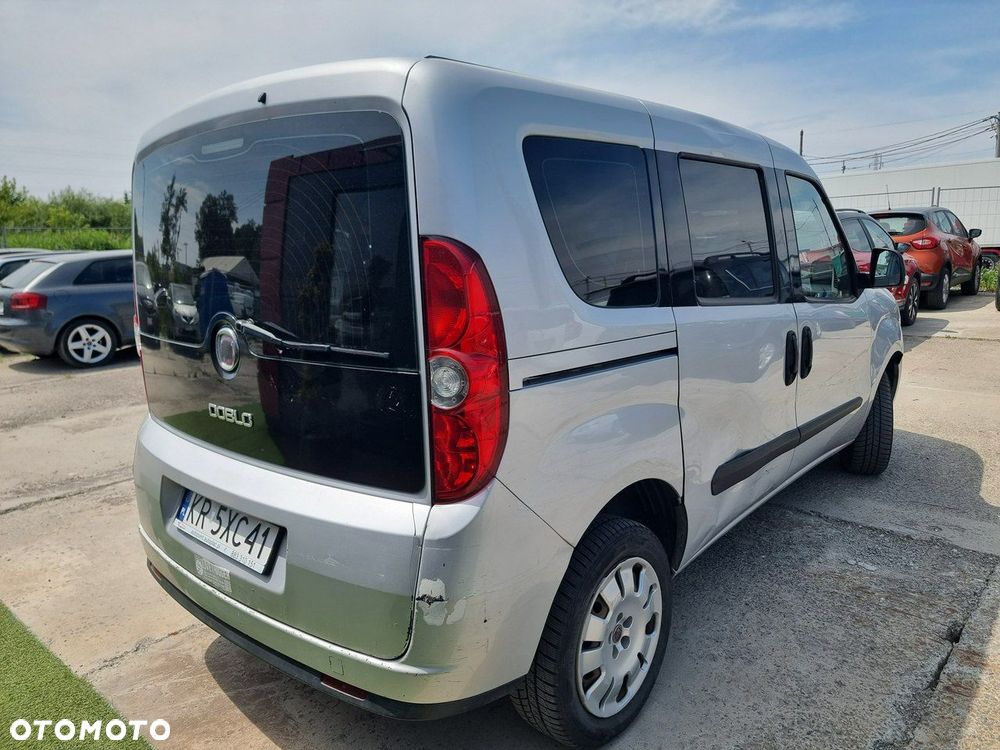 Fiat Doblo - 5