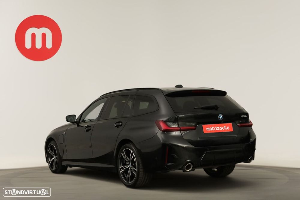 BMW 330 e Edição Desportiva M Auto - 3
