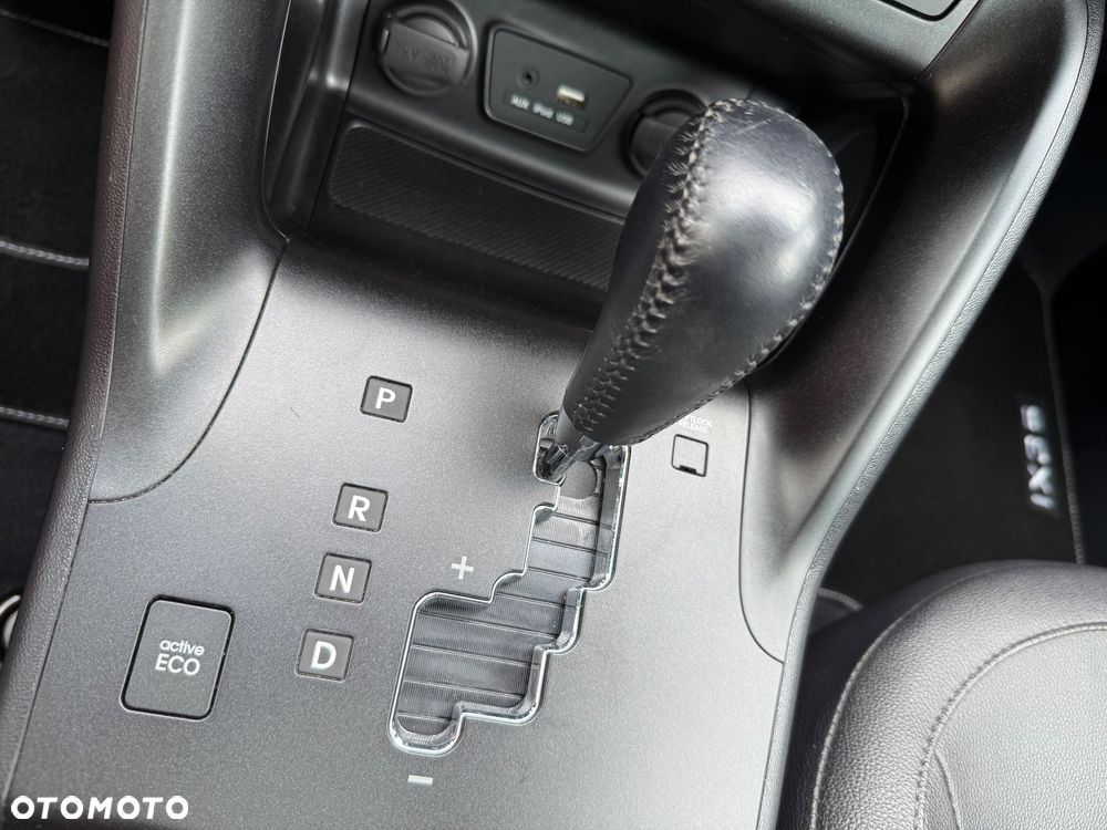 Hyundai ix35 2.0 4WD Automatik Premium - 27