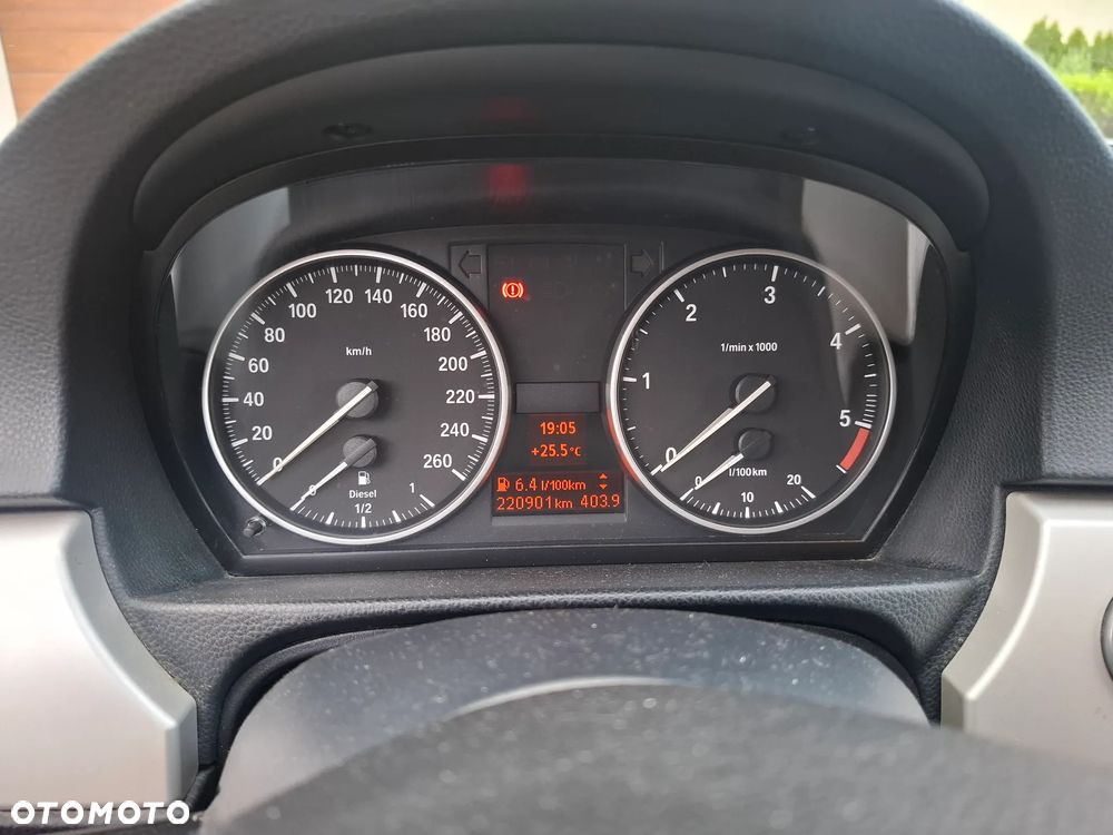 BMW Seria 3 318d - 20