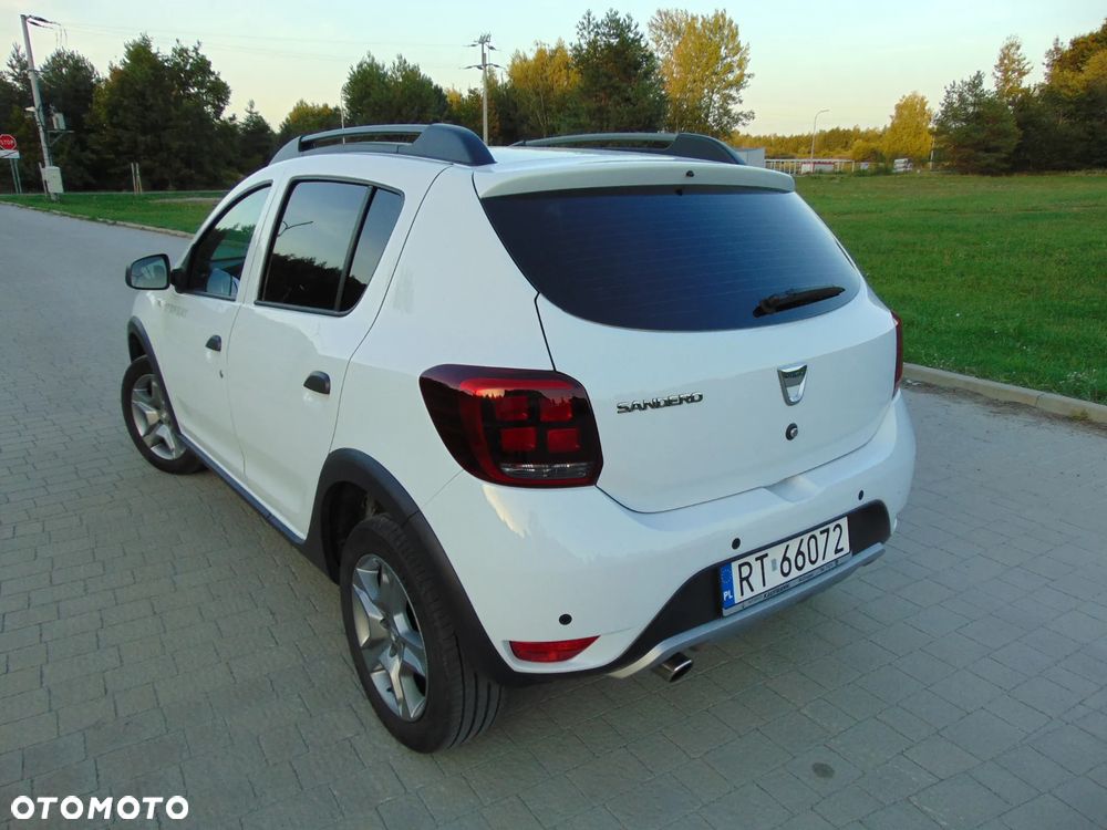 Dacia Sandero Stepway TCe 100 Prestige - 3