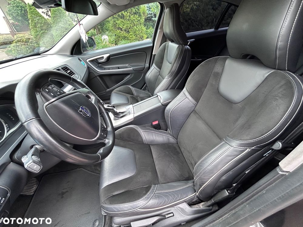 Volvo S60 D3 Drive-E Momentum - 13