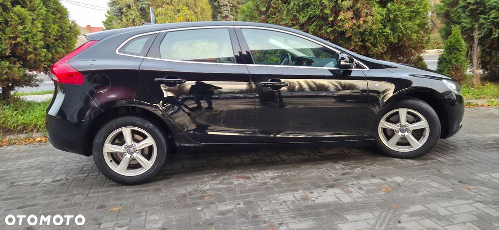 Volvo V40 D2 Drive-E Ocean Race - 14