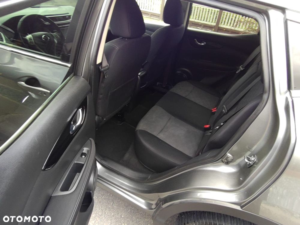 Nissan Qashqai 1.6 dCi Xtronic TEKNA - 30